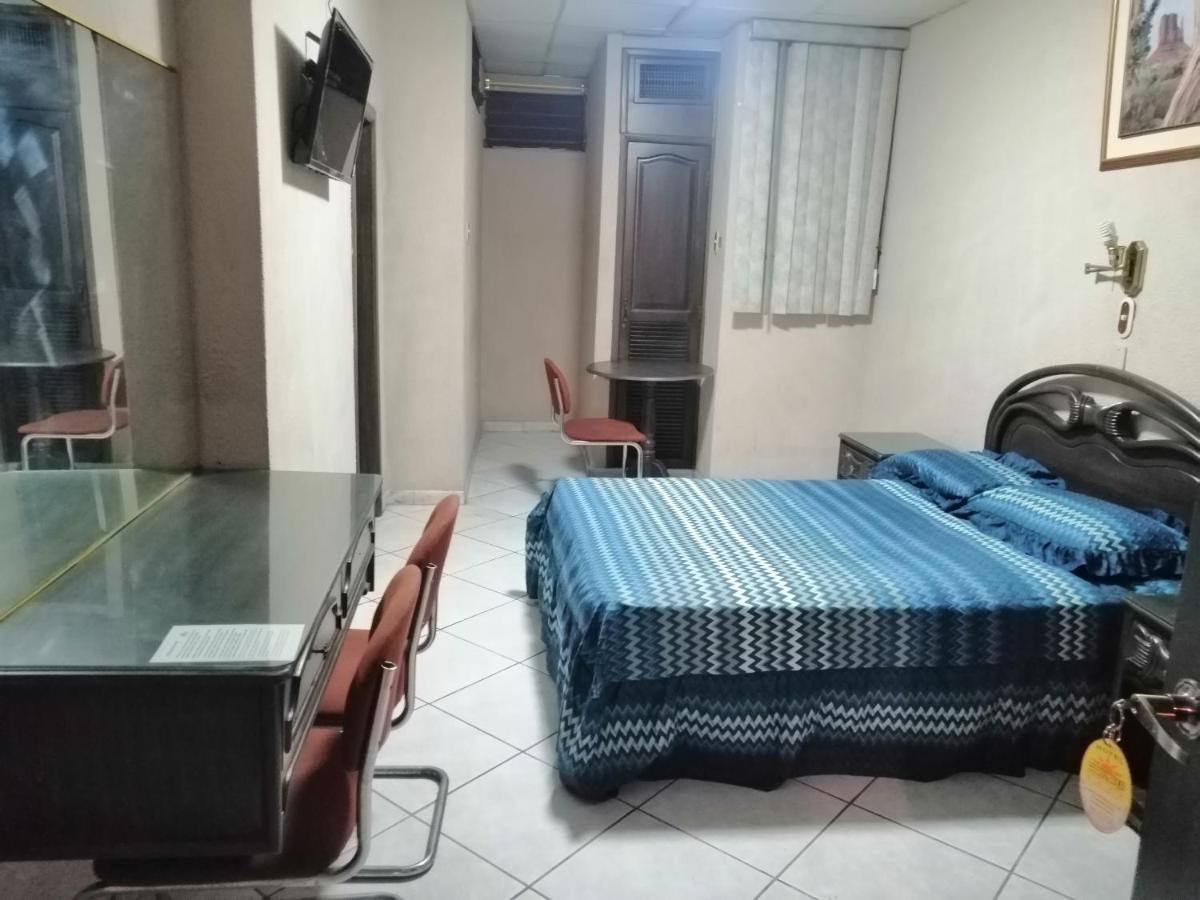 Hotel Sol de Oro Guayaquil Buitenkant foto