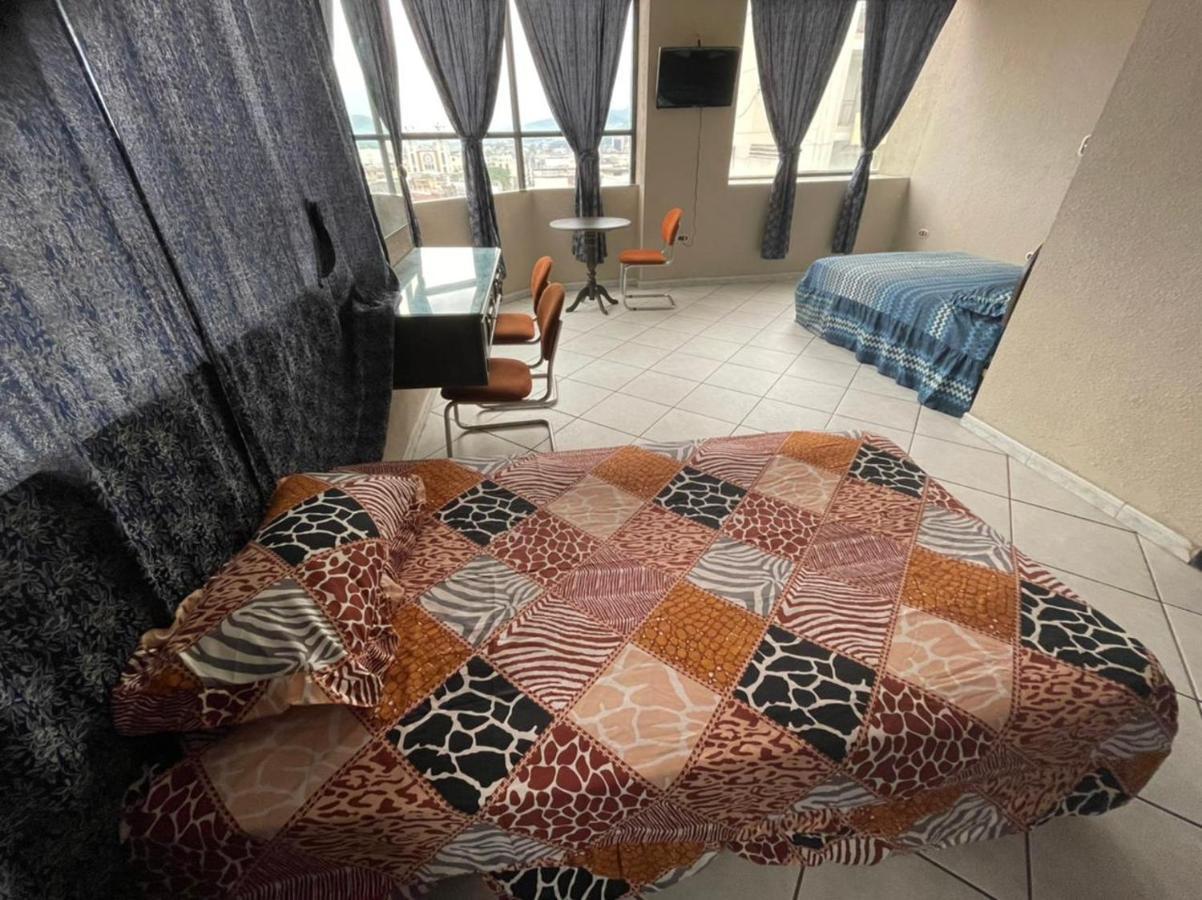 Hotel Sol de Oro Guayaquil Buitenkant foto